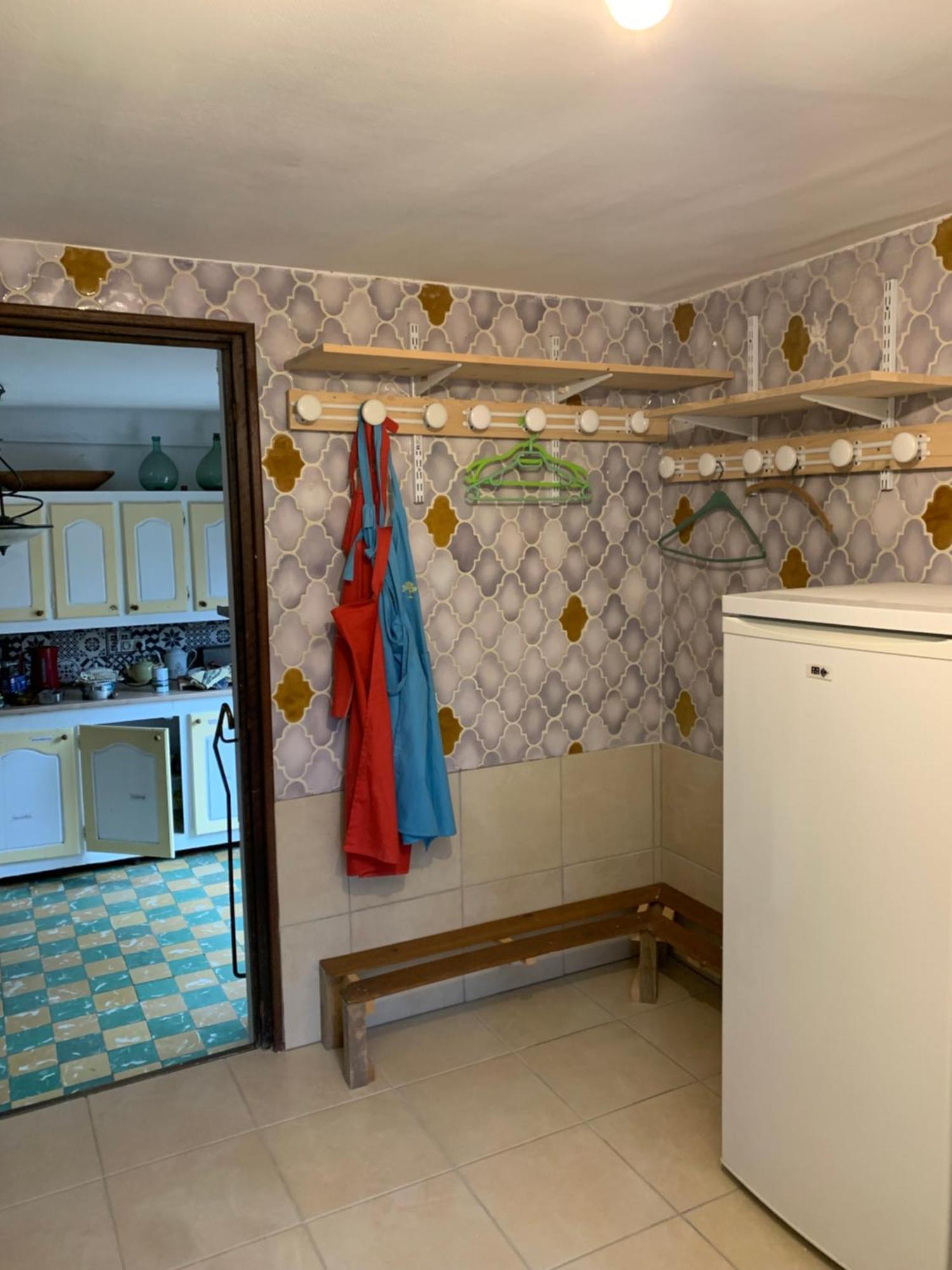 Les Favouilles - Gite & Chambres D Hotes Dauphin エクステリア 写真