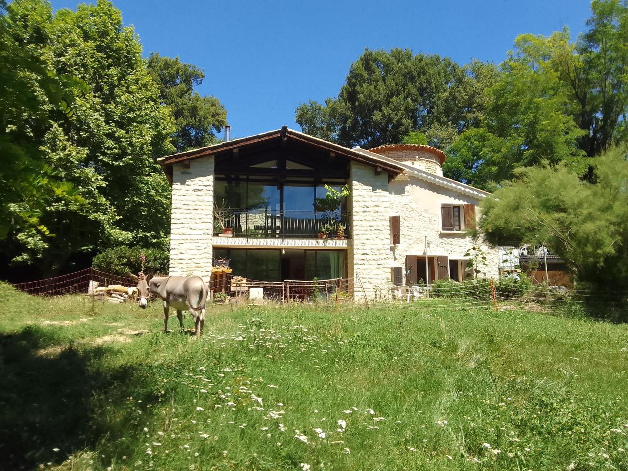 Les Favouilles - Gite & Chambres D Hotes Dauphin エクステリア 写真